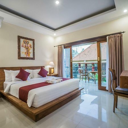 Sriwedari 40 Ubud Bagian luar foto