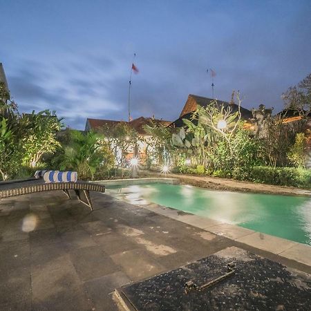 Sriwedari 40 Ubud Bagian luar foto