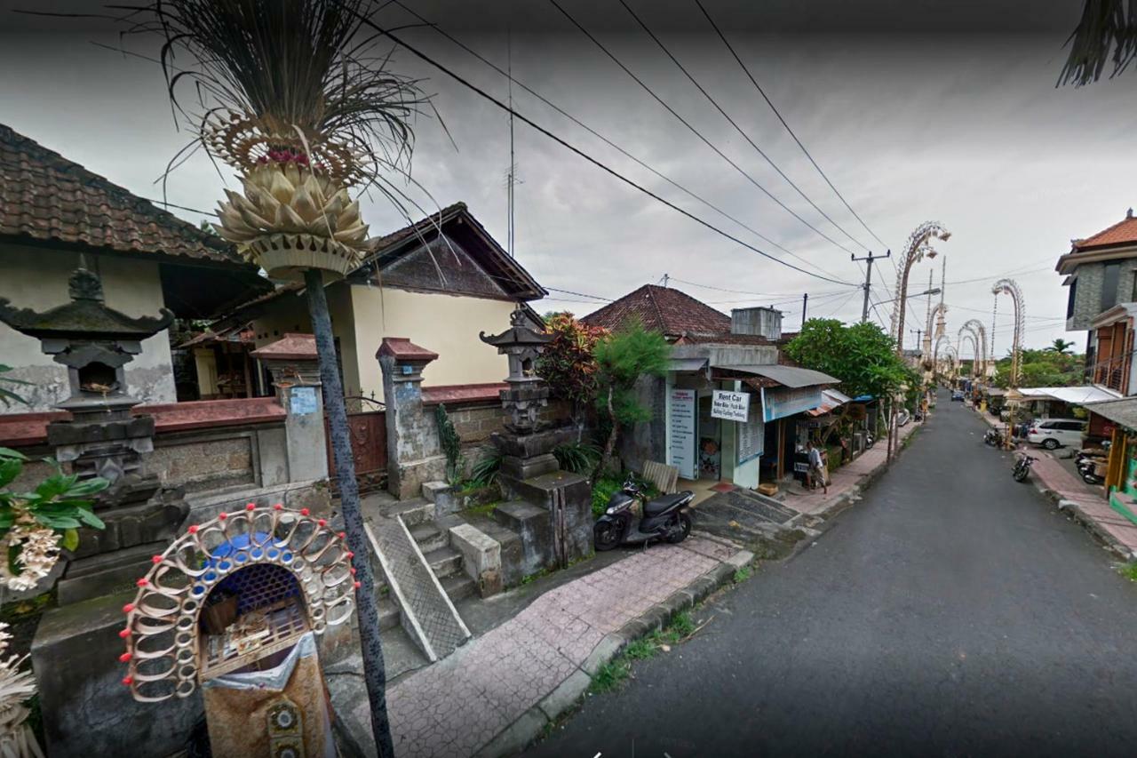 Sriwedari 40 Ubud Bagian luar foto