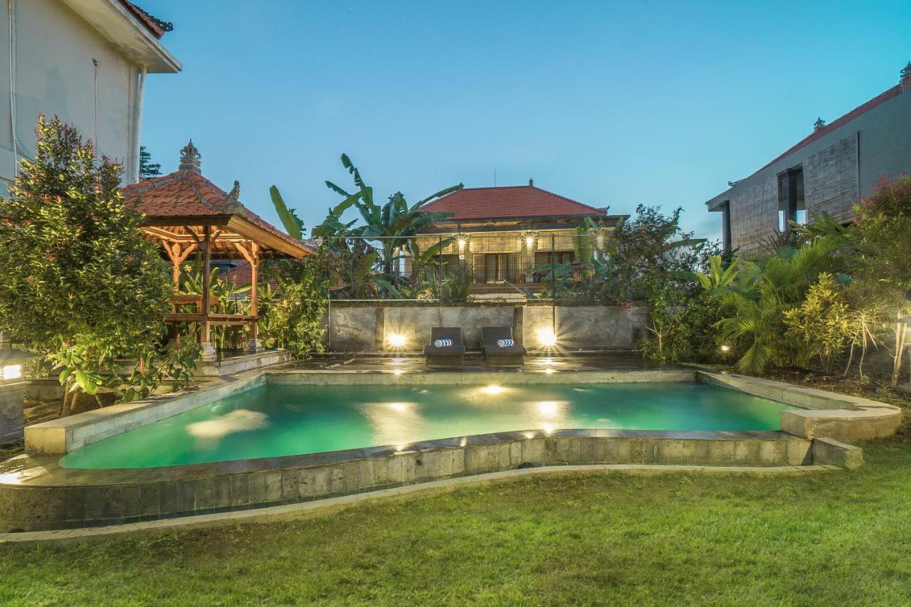 Sriwedari 40 Ubud Bagian luar foto